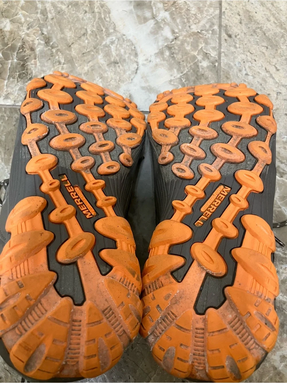 Merrell Chameleon 7 Access Mid Waterproof Hiking Boots Mens Size 5